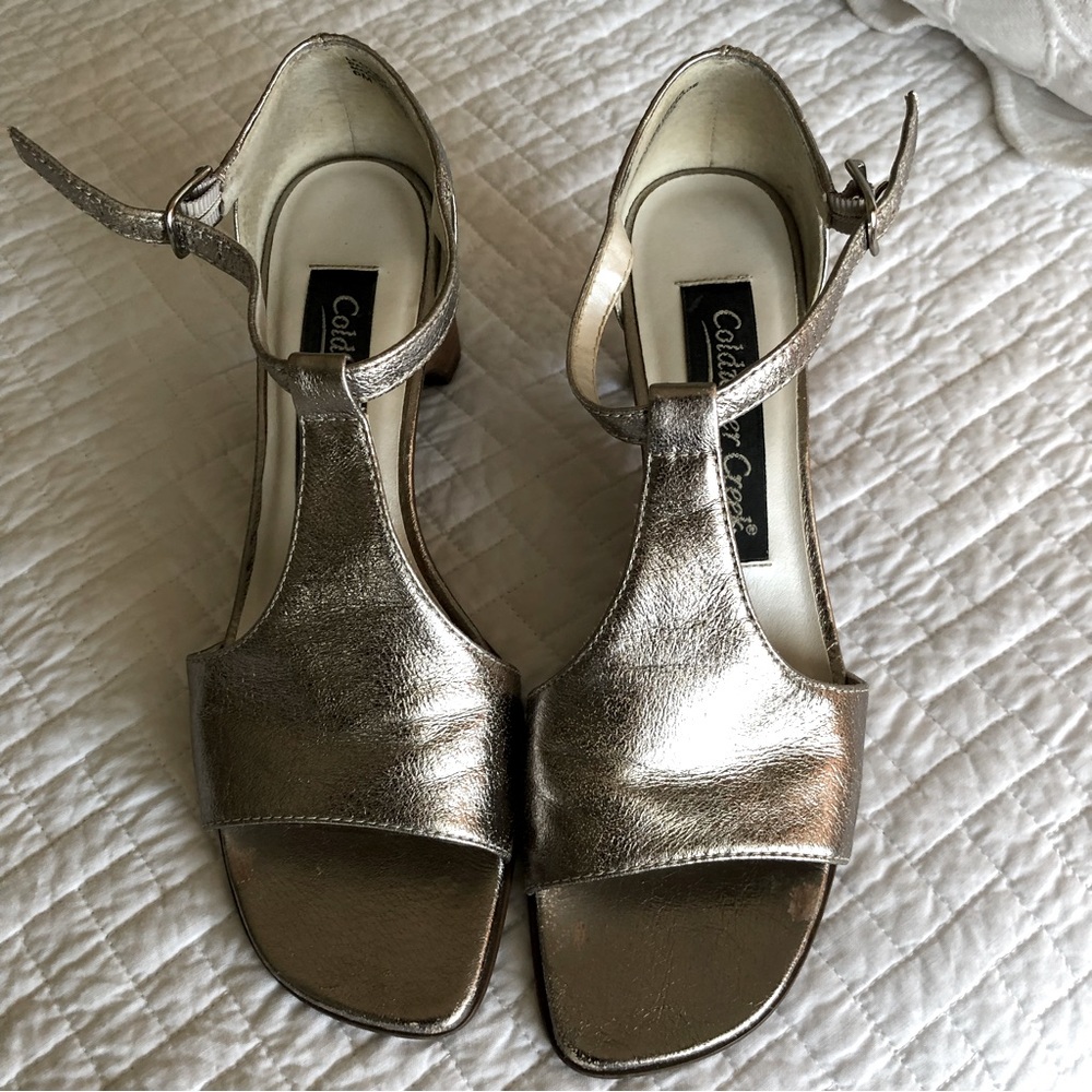 Coldwater Creek metallic wedge sandals sz 6